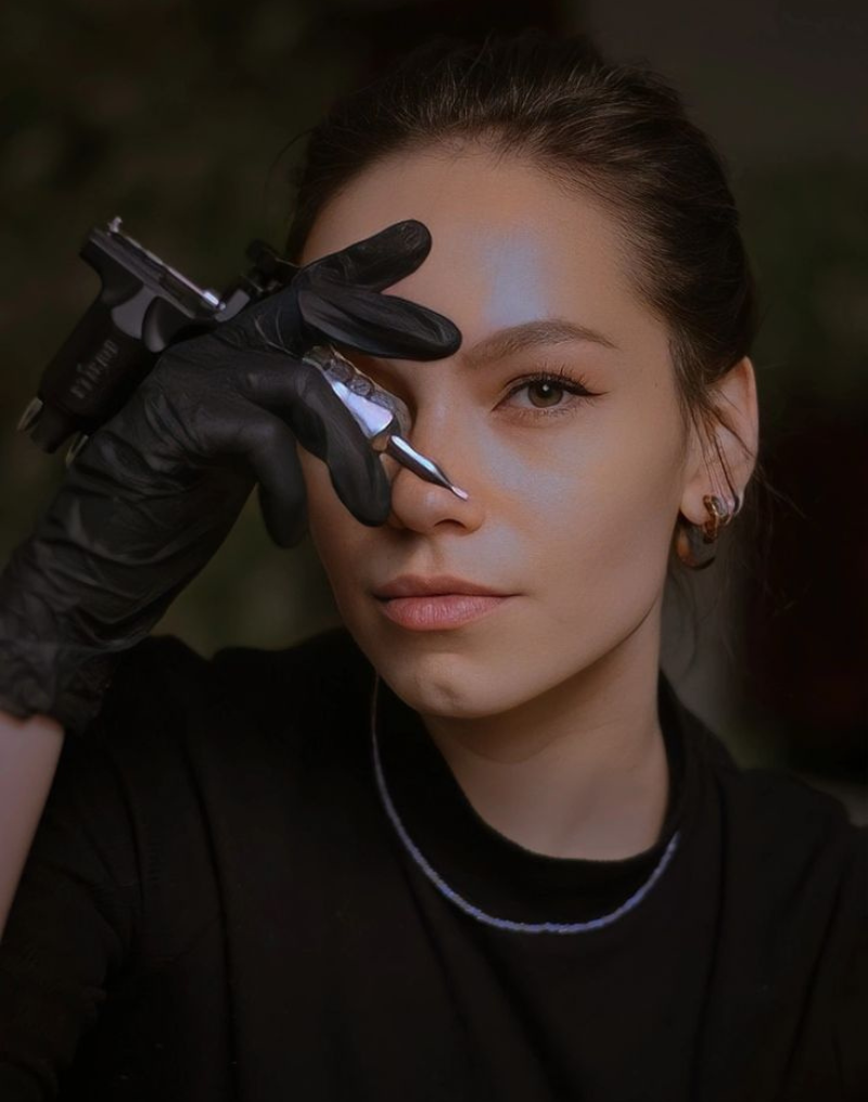 Encuentra a tu artista ideal y cotiza.